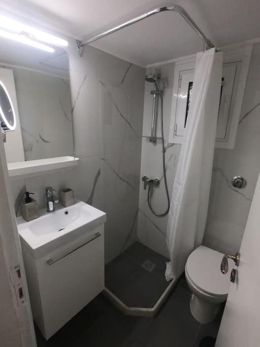 Kouki House Apartment Athena Bagian luar foto